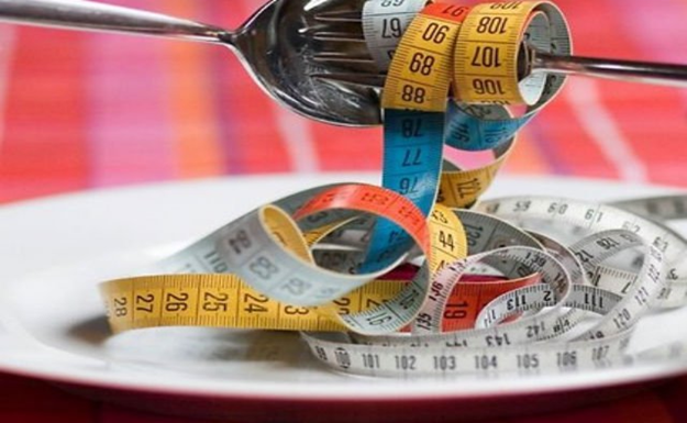 Mono-diet, menutup tiga teratas dalam penilaian