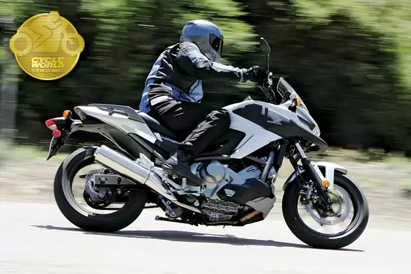 bedste standard motorcykel 2012