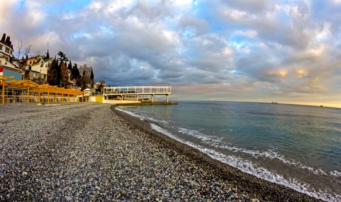 Yalta: praia de Massandra
