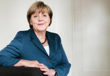 Si Angela Merkel ay ang pinakamakapangyarihang babae noong 2015.