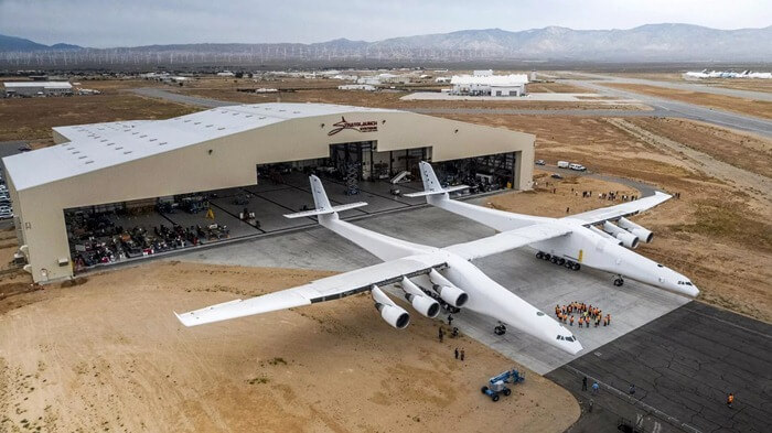 Stratolaunch è il più grande aereo da trasporto