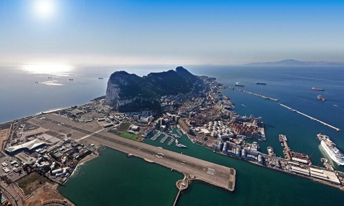 Aeropuerto de Gibraltar inusual