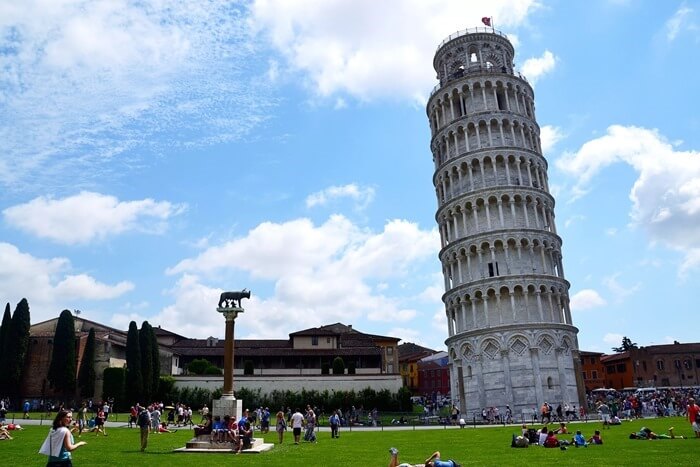 Det skævetårn i Pisa