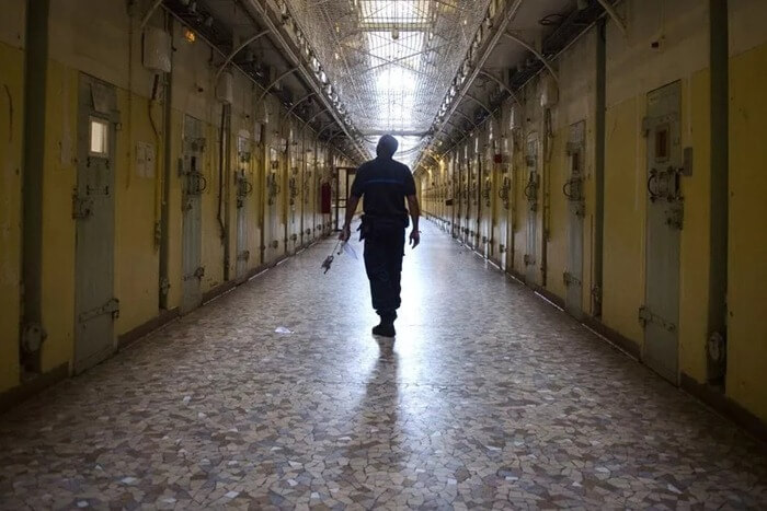 Prisão de Sante, França