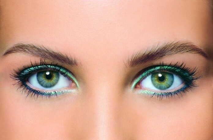 Eyeliner verde