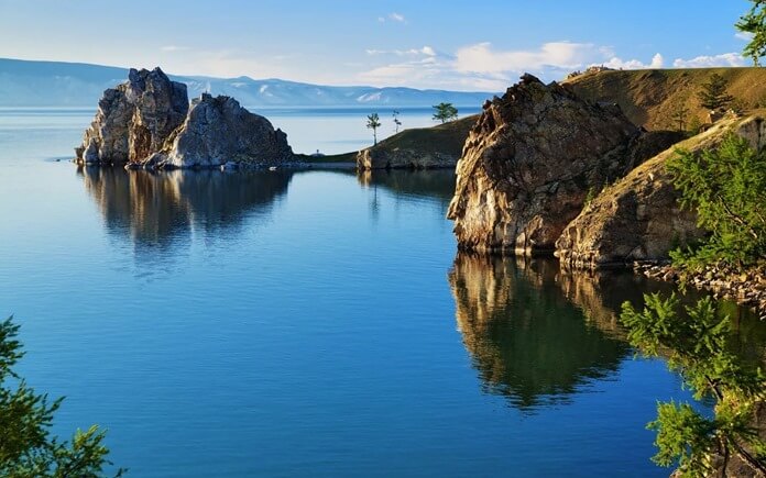 Vakre Baikal-sjøen